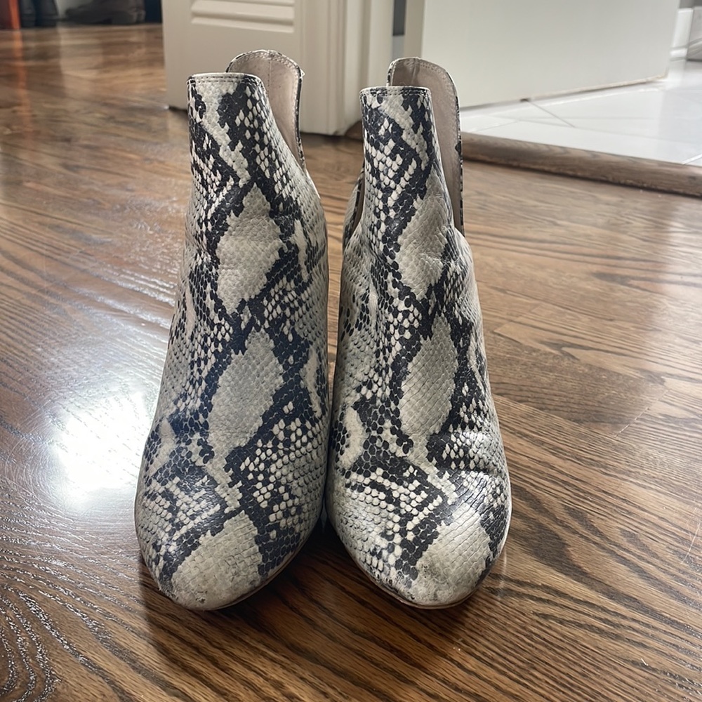 Steve Madden Rookie Booties - Picture 2 of 4